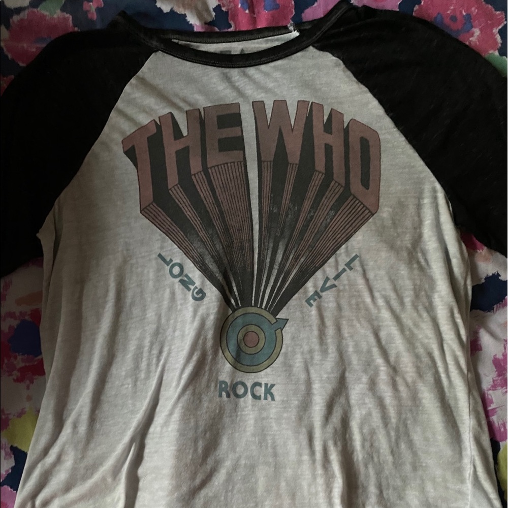 American eagle top